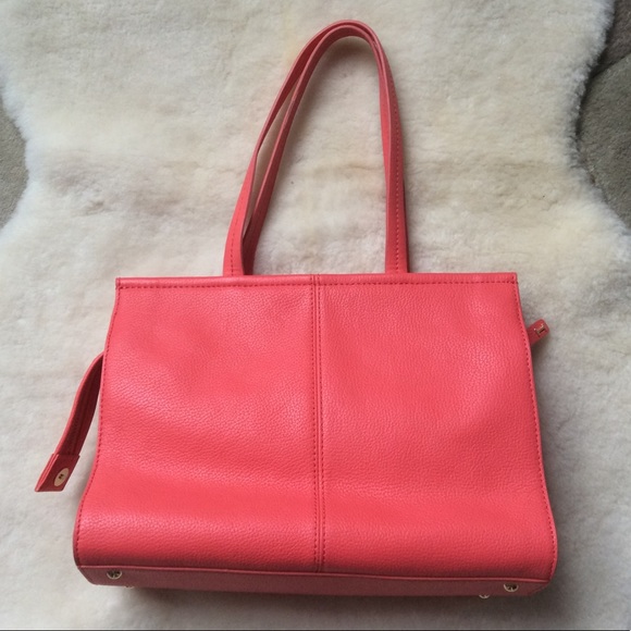 Isaac Mizrahi Janna satchel coral hand bag, new “lizard”leather medium - Picture 3 of 10